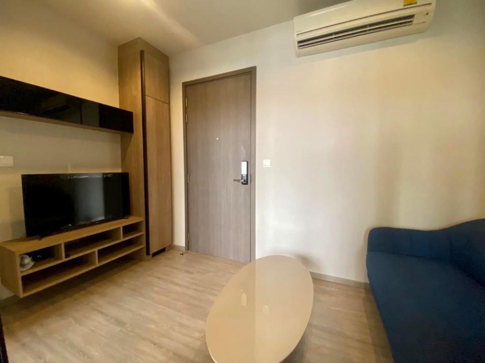 For RentCondoBang Sue, Wong Sawang, Tao Pun : 📣📣 Condo for rent, The Line Wongsawang, good location, next to Bts, fully furnished room, ready to move in. If interested, make an appointment to see the room.