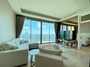 For RentCondoWongwianyai, Charoennakor : Risa03726 The Residence at Mandarin Oriental 128.05 square meters, 40th floor 2 bedrooms 3 bathrooms 250,000 baht only (ready to move in: 5/2/2023)