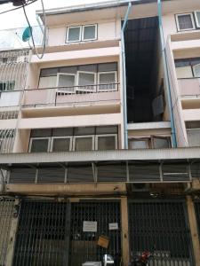 For RentShophouseRama3 (Riverside),Satupadit : ( S3-1-H393 ) Commercial building for rent Near Sathu Road - Rama 3 Contact to inquire at ID Line: @790egvle (with @ too), add me.
