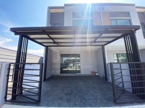 For RentTownhouseBangna, Bearing, Lasalle : Pet Friendly Townhouse for rent at Pleno Bangna