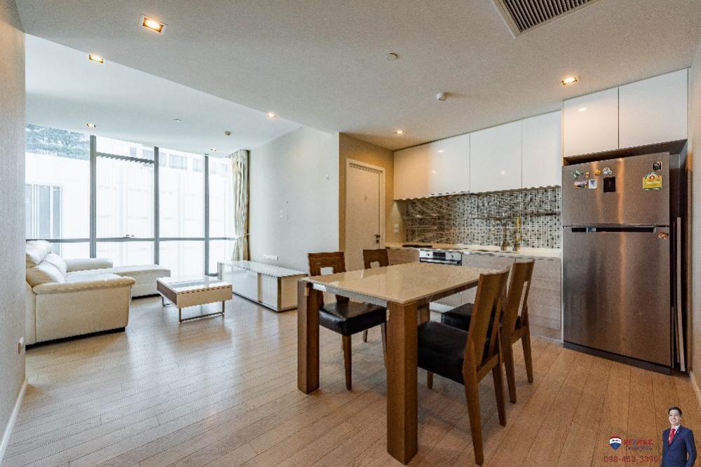 For SaleCondoSukhumvit, Asoke, Thonglor : (Just Listed! 2023! ) 📌 The Room Sukhumvit 21, the largest 1 bedroom in the project. And it's a corner room:: Good condition, airy, livable, only fall per square meter (143,xxx Baht/sq.m.) or only 7,500,000
