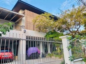 For RentHouseMin Buri, Romklao : 2-storey detached house for rent, 164 square meters, suitable for a HomeOffice, Pruekchat University, Ramkhamhaeng 118, near Ascot International School (ADT645).