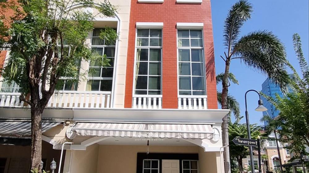 For RentTownhouseRama3 (Riverside),Satupadit : Townhome for Rent in Rama3 Area. Newly Renovated, fresh paint. 2 Parking space
