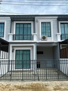 For RentTownhouseLadkrabang, Suwannaphum Airport : 🔴17,000 ฿🔴 Pruksa Ville 112 Bangkok Athletics - Ring Road ♦️ Beautiful house, good location, welcome to come see 😊🙏 ( Add Line : @bbcondo88 ) Property Code 879-B2321