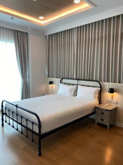 ขายคอนโดสีลม ศาลาแดง บางรัก : Supalai Elite Surawong, 86 sqm. Beautiful, luxury, fully furnished Two Bedrooms Condo for Rent/Sale at Supalai Elite Surawong.