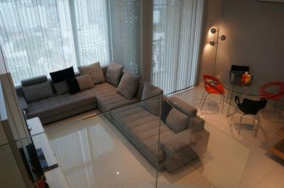 ให้เช่าคอนโดราชเทวี พญาไท : Villa Rachatewi, 70 sqm. Spacious, Good View, Duplex One bedroom for Rent at Villa Rachatewi.