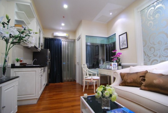 ให้เช่าคอนโดสาทร นราธิวาส : Ivy Sathon 10, 40sqm Cozy, Beautiful One Bedroom Flat to let at Ivy Sathorn 10