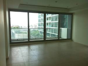 ให้เช่าคอนโดวงเวียนใหญ่ เจริญนคร : The River Condo, 105sqm Brand New, High Rise Two Bedrooms Apartment to let at The River Condo