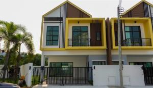 For SaleTownhouseMahachai Samut Sakhon : House for sale, Erica Ville Project, Suan Som, 2-storey Nordic-style twin house, starting at 3.79 million.