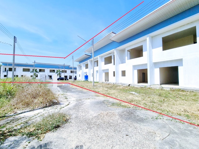 For SaleTownhouseRayong : Rayong, selling a whole housing estate, 7+6 houses, market, 100 poles, Ban Phe, 5.8x26 m. 32-50 sq m. Koh Samet Makro Lotus