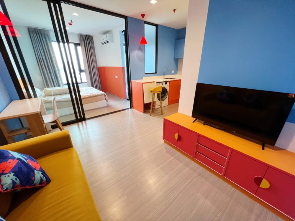 For RentCondoThaphra, Talat Phlu, Wutthakat : 🧡Life Sathorn Sierra🧡 New room, colorful, very nice, clear view, north, there is a real video inside the room ✨
