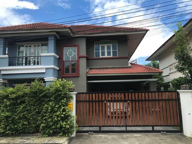 For RentHouseChokchai 4, Ladprao 71, Ladprao 48, : RH845 For sale - for rent, 2-storey detached house, Pratya Private Village, Soi Nakniwas 48, size 63 square wah, 4 bedrooms, 2 bathrooms, ready to move in furniture.