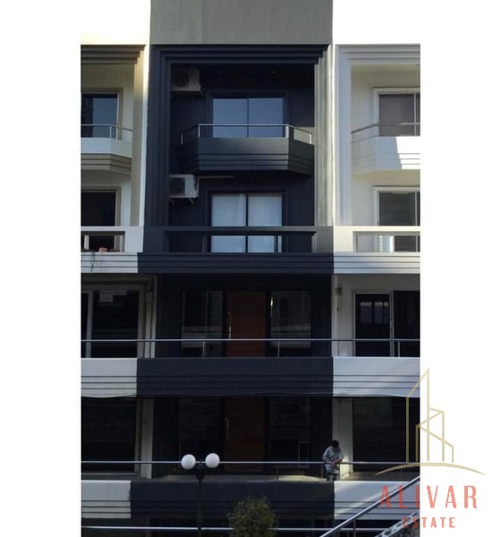 For RentShophouseSukhumvit, Asoke, Thonglor : RB021223 For rent / sale, a commercial building, 1 unit, 5 floors, Park avenue, dark room, Ekkamai a