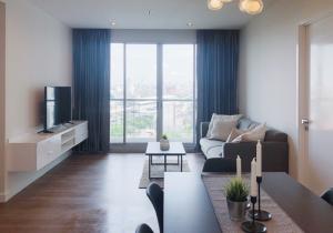 ให้เช่าคอนโดท่าพระ ตลาดพลู วุฒากาศ : for rent The Room sathorn taksin 2 bed special deal ❤️🌿