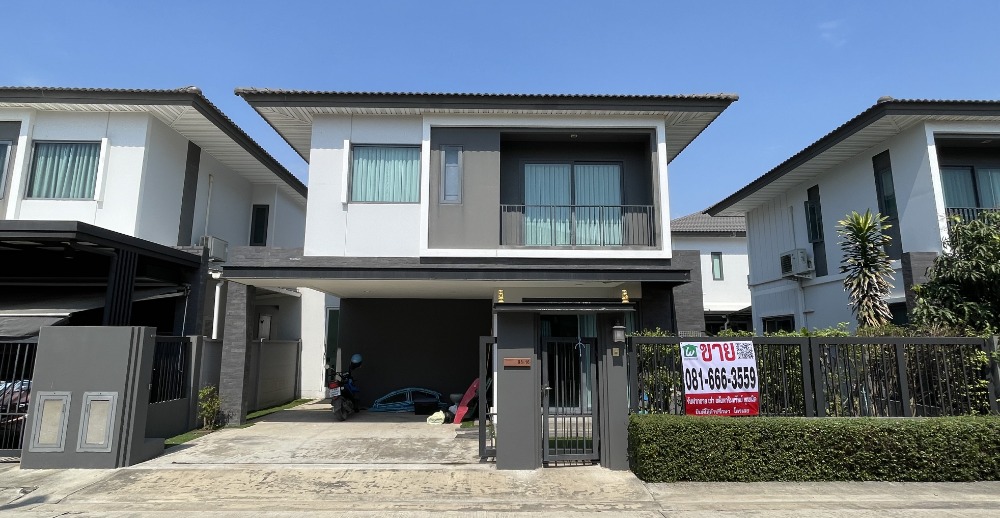 For SaleHouseSamut Prakan,Samrong : House for sale Britannia Srinakarin, the beginning of the project, near the clubhouse, beautiful house, near BTS Bearing
