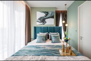 ให้เช่าคอนโดสุขุมวิท อโศก ทองหล่อ : For rent Ultimate condo Khun by Yoo 2 bedrooms high floor super luxury decoration