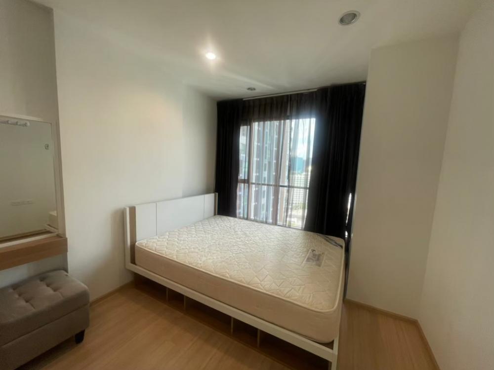 For SaleCondoRama9, Petchburi, RCA : Condo for sale, The base Rama 9-Ramkhamhaeng, rent price 22000 baht per month.