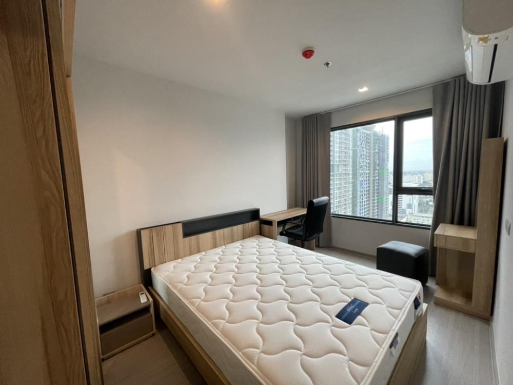 For RentCondoลาดพร้าว เซ็นทรัลลาดพร้าว : ให้เช่า   Life Ladprao (ไลฟ์ ลาดพร้าว)  สนใจรายละเอียด นัดเข้าดูห้องได้เลย #แอดไลน์ตอบไวมาก  แอดไลน์ได้เลยครับ Line ID: @780usfzn (มี @ ด้วย)  รหัส  LL.10