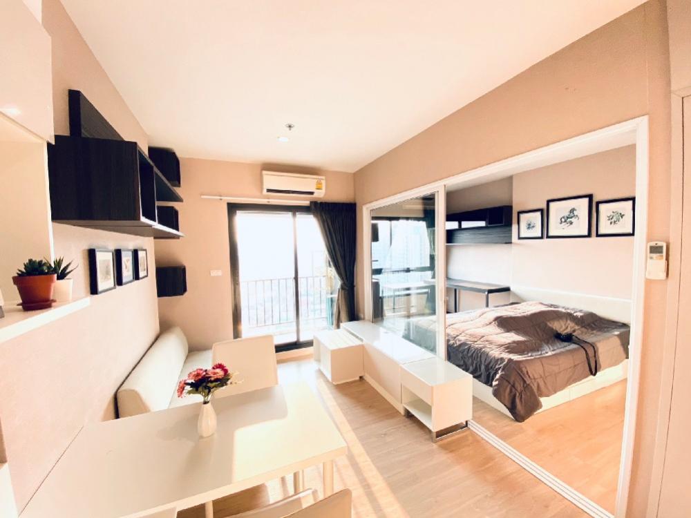 For SaleCondoThaphra, Talat Phlu, Wutthakat : 🔥 Quick legs, The Parkland Phetkasem-Tha Phra 🔥⚡ Near MRT Tha Phra ⚡ Pool view Sunset view, very beautiful ⚡ wallpaper, whole room, built-in furniture, ready to move in