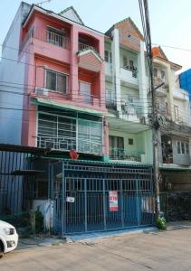 For SaleTownhouseLadkrabang, Suwannaphum Airport : Townhouse for sale, 4 floors, 18 square meters, Sukhumvit 101/1, Soi Supaphong 1 Intersection 9