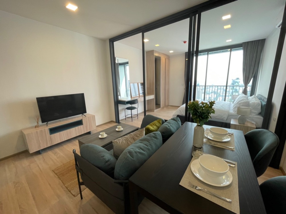 For RentCondoRatchathewi,Phayathai : Special price! Condo for rent, XT Phayathai, 1 bedroom, 1 bathroom, price only 23,000 baht, size 46.5 sq.m., in the heart of the city near BTS Phayathai