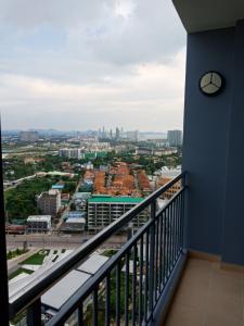 For SaleCondoPattaya, Bangsaen, Chonburi : BEST DEAL!!! Studio Condominium City View, Thepprasit Rd., Supalai Mare Pattaya