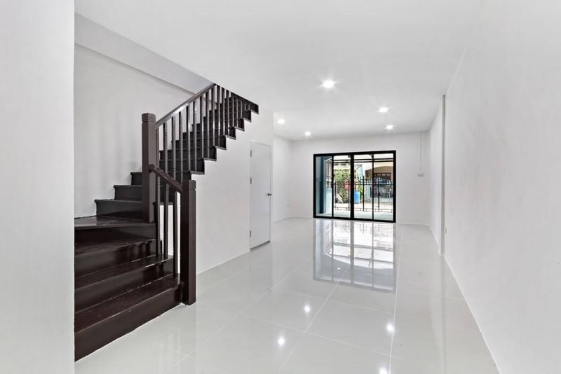 ขายทาวน์เฮ้าส์/ทาวน์โฮมนนทบุรี บางใหญ่ บางบัวทอง : 📌 Sale!!! 🏡 ทาวน์เฮาส์ >>> ปิยวรารมย์ 3 บ้านกล้วย-ไทรน้อย📌