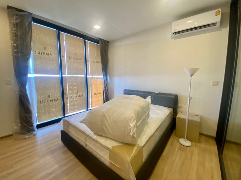 For RentCondoRatchathewi,Phayathai : Special price! Condo for rent, XT Phayathai, 1 bedroom, 1 bathroom, price only 24,000 baht, size 42 sq.m., in the heart of the city near BTS Phayathai