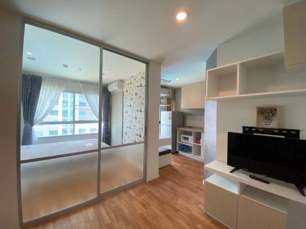 For RentCondoRama5, Ratchapruek, Bangkruai : Condo for rent LPN Nakhon In Riverview,🌟2 air conditioners, complete facilities🌟, near BTS Tiwanon Intersection, Big C Tiwanon King Mongkut North Bangkok Thanamnon Ministry of Public Health
Size 26 sq m
💰Rental fee: 6,500 baht / month