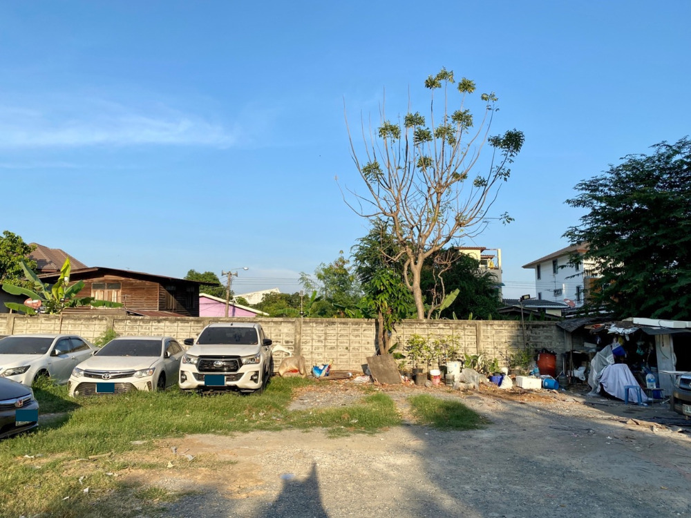 ขายที่ดินอ่อนนุช อุดมสุข : ขายที่ดินซอยวชิรธรรมสาธิต 11 ถนนสุขุมวิท 101/1 หลัง True Digital park