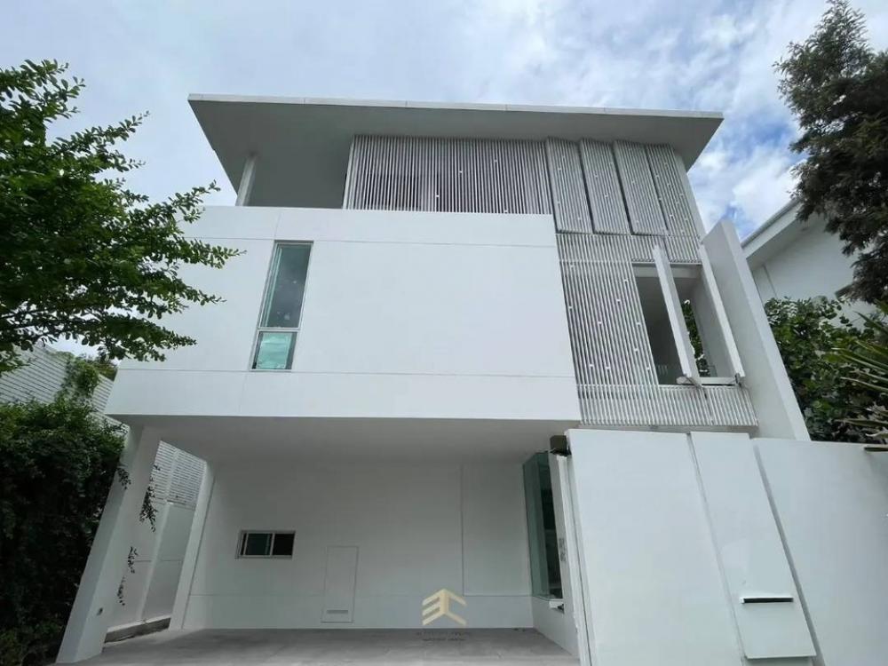 ขายบ้านนวมินทร์ รามอินทรา : ราคาดีที่สุดในโครงการ !! บ้านเดี่ยว 3 ชั้น : วีเว่ เอกมัย - รามอินทรา