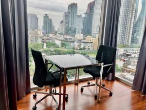 For SaleCondoSukhumvit, Asoke, Thonglor : Code C20221206790.....Ashton Morph 38 to sell 2 bedrooms 1 bathroom, 17X,XXX/ Sq. M. PET FRIENDLY