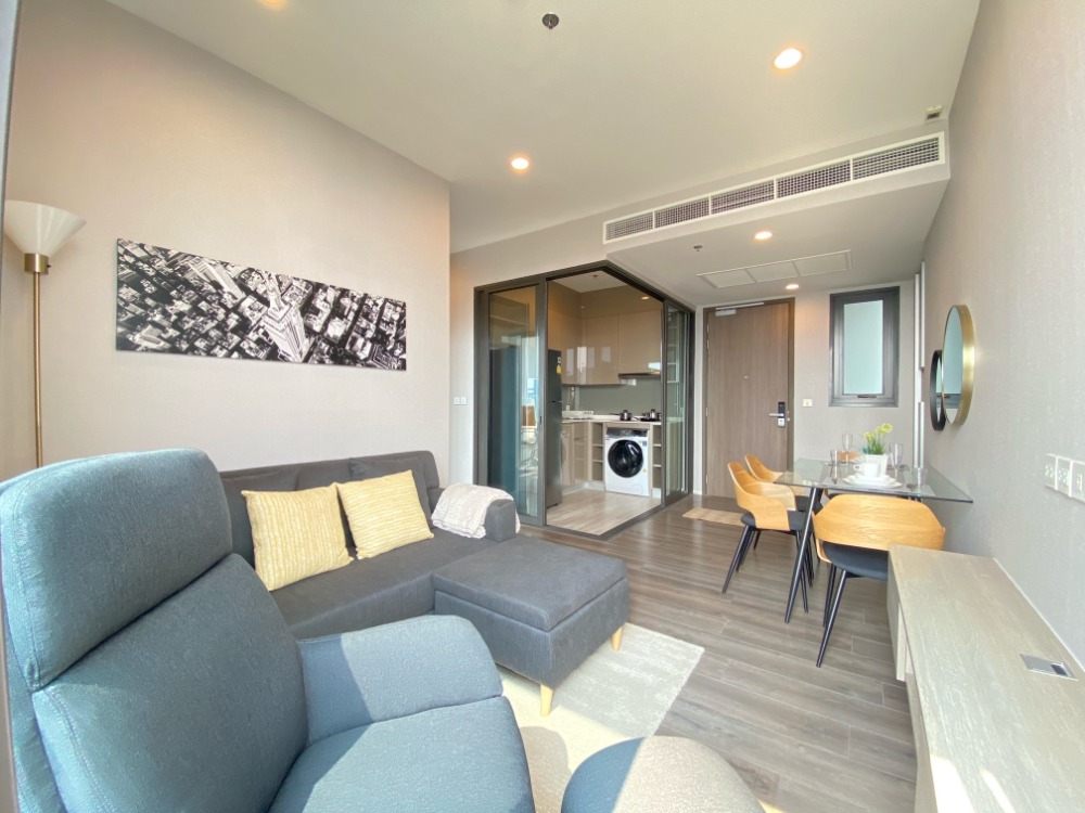 ขายคอนโดอ่อนนุช อุดมสุข : Condo For SALE *Whizdom Essence ชั้นสูง ห้องมุม ทิศใต้ วิวสวน @9.56 MB