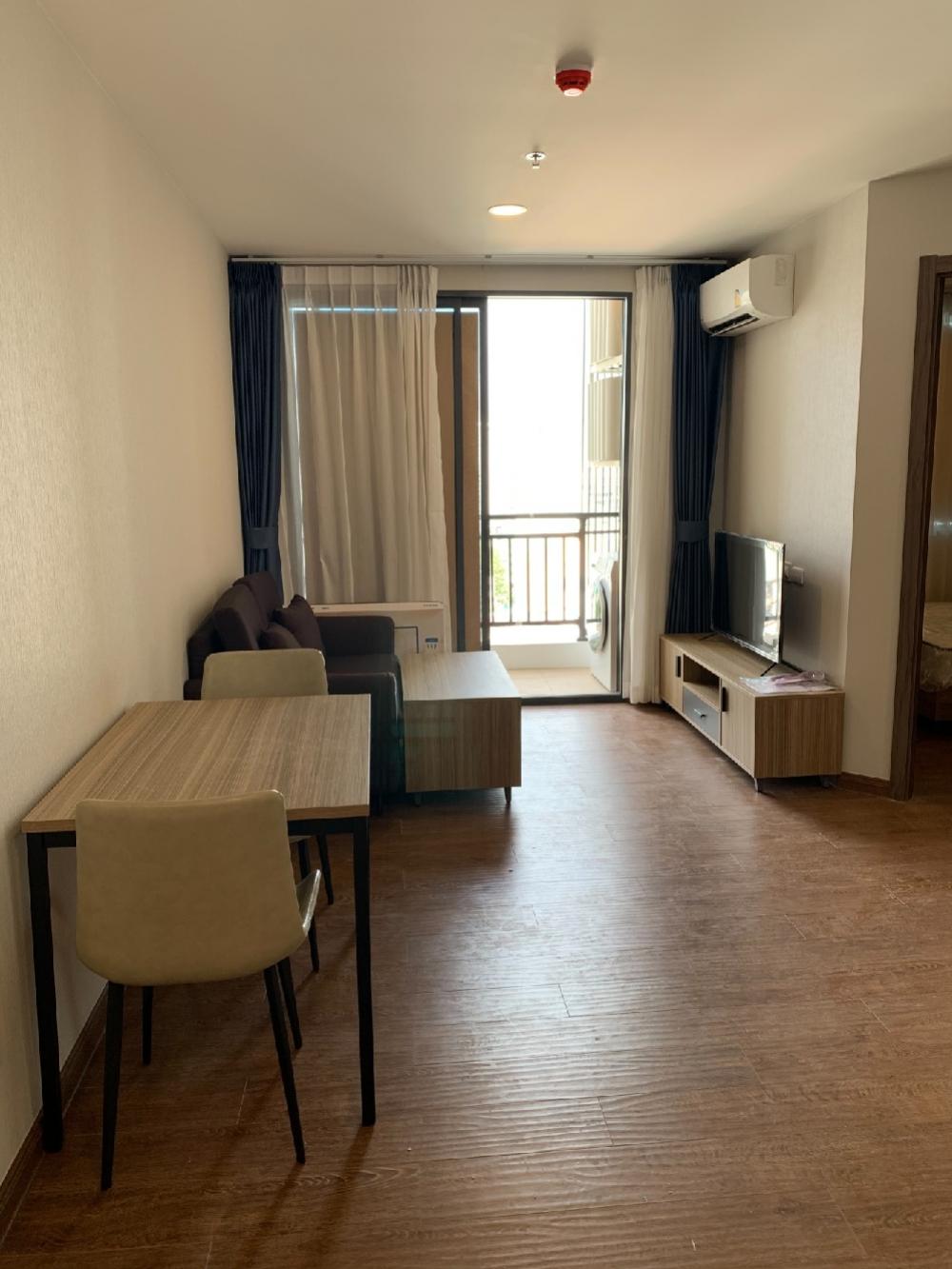 For RentCondoRatchadapisek, Huaikwang, Suttisan : For rent, Artisan Ratchada, new room, very cheap, only 13000 baht, get a new room.