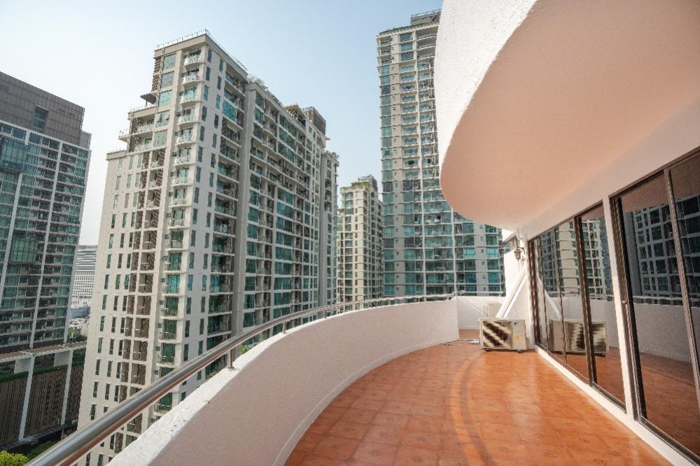 For RentCondoSukhumvit, Asoke, Thonglor : 2 Bedrooms 2 Bathrooms with big balcony for rent in Supalai place