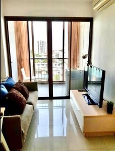 For RentCondoOnnut, Udomsuk : 📣 Rent with us and get 500! For rent, Ideo Mix Sukhumvit 103, beautiful room, good price, very nice, ready to move in MEBK06591