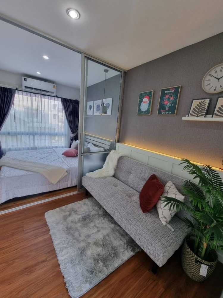 For SaleCondoLadkrabang, Suwannaphum Airport : #Selling a corner room #front building in Lat Krabang area 23 sq m #Sell V Condo Lat Krabang (V condo Lat Krabang) Chalong Krung Road, near Techno Lat Krabang In front of Lat Krabang Industrial Estate #fully furnished