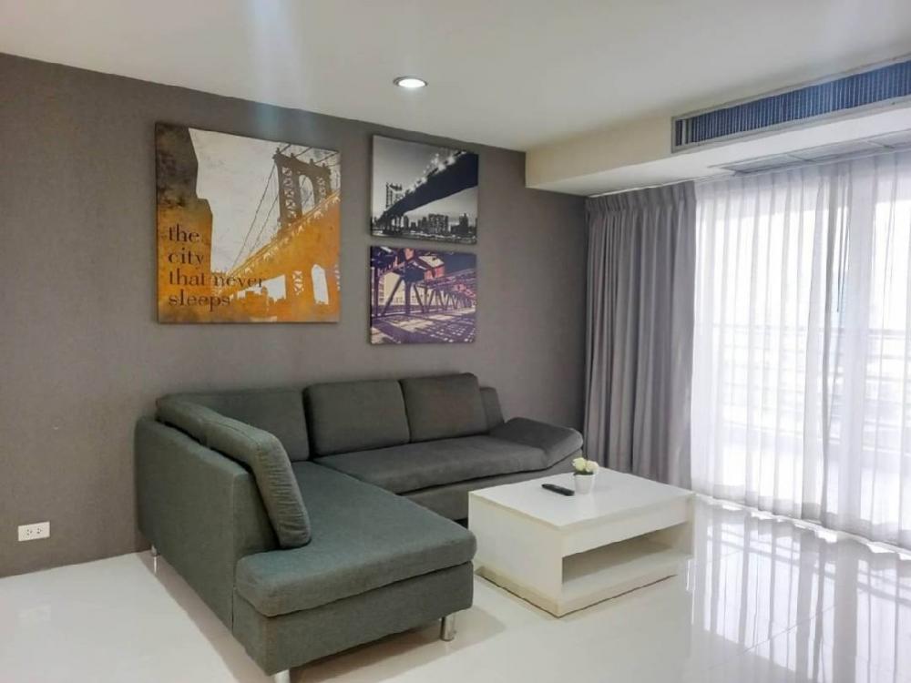 For RentCondoSukhumvit, Asoke, Thonglor : Newly renovation Condo for rent : 3 bedrooms 2 bathroom with bathtub for 121 sqm. on 13rd floor.With fully furnished and electrical appliances.Just 600 m. to BTS Ploenjit , 630 m. to Emporium , 400 m. to The first step International Kindergarten , 770 m. 