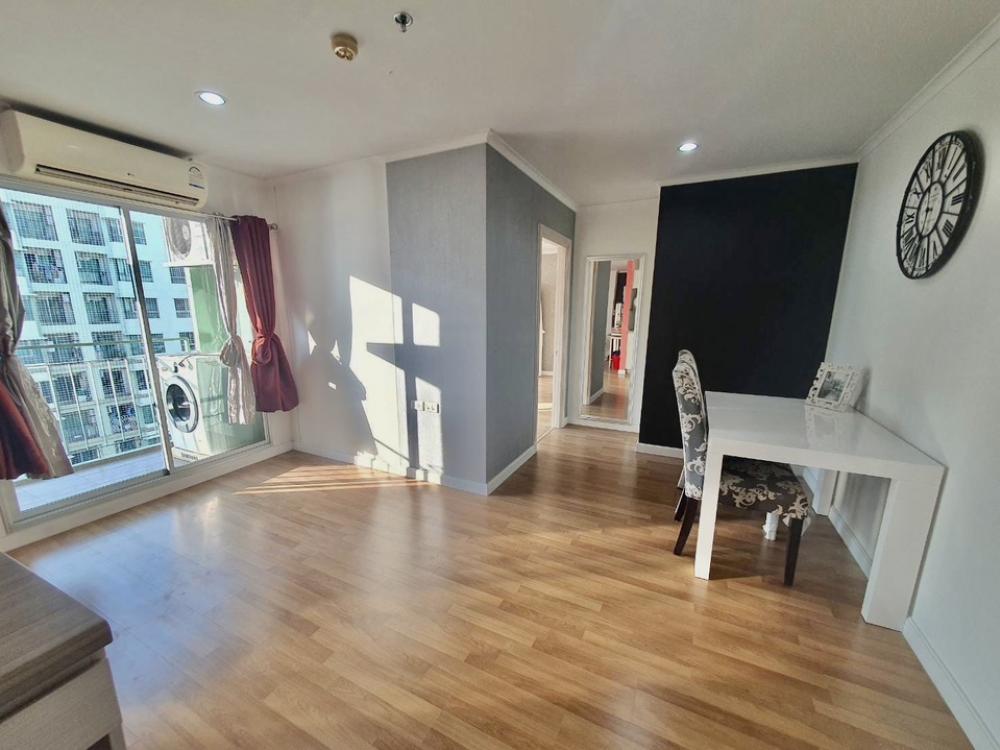 For SaleCondoRama3 (Riverside),Satupadit : ❤️❤️Condo for sale Lumpini Park Riverside Rama 3, price only 3.89 million, interested line/tel 0859114585 size 57.48 sq m, 1 bedroom, 1 bathroom, 1 kitchen, fully furnished, 2 air conditioners, work table, TV cabinet. Cool, built-in kitchen, washing machi