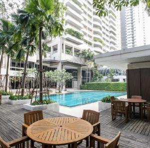 For SaleCondoSathorn, Narathiwat : Urgent sale, Sathorn Park Place, 4 bedrooms, 47 million