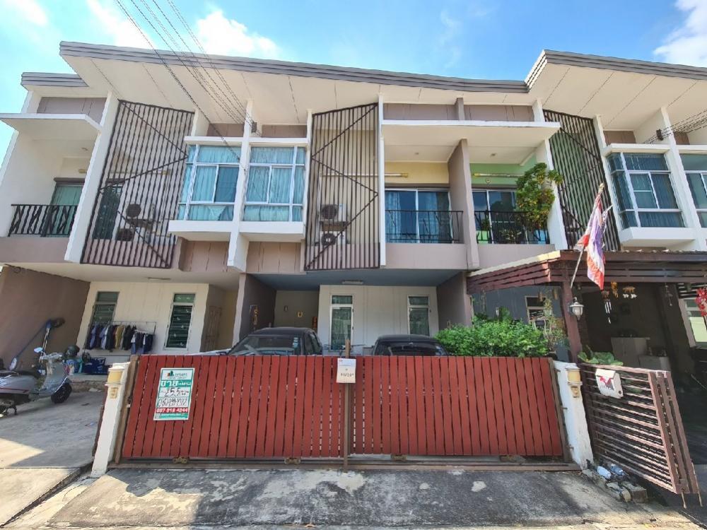 For RentTownhousePathum Thani,Rangsit, Thammasat : For Rent: Townhome, Habitown Fold Project - Habitown Fold, Muang District, Pathum Thani Province