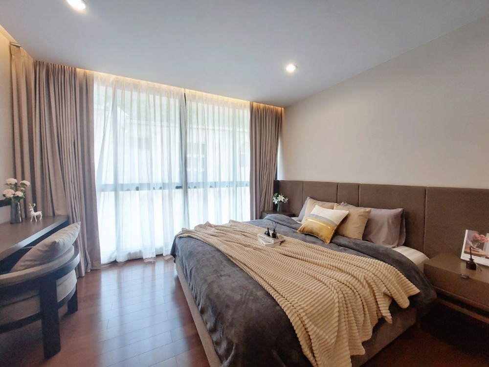 For SaleCondoSathorn, Narathiwat : Urgent SELL, BELOW Market, The Hudson 7, Sathorn 7, 1 bed 56 sqm., Fully Furnished