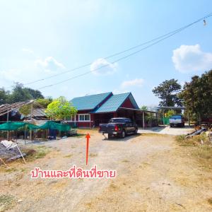 For SaleLandRatchaburi : Land and house for sale, Chom Bueng Subdistrict, Ratchaburi Province, cheap price