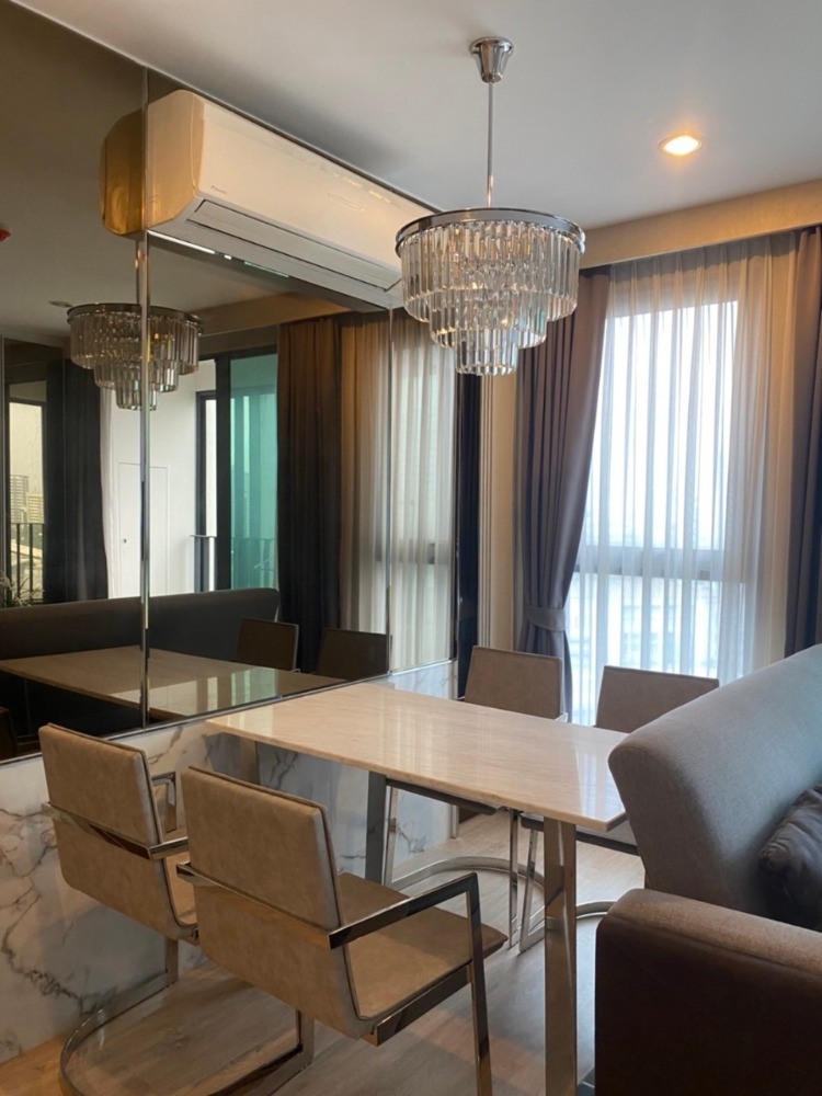 ให้เช่าคอนโดสยาม จุฬา สามย่าน : Luxury Room / For Rent Ideo Q Chula 2bed1bath 50sqm fullyfurnish 35,000 baht per month