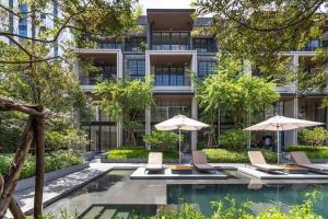 For RentTownhouseSukhumvit, Asoke, Thonglor : For rent!! Luxury 5-storey townhome in the heart of Sukhumvit Fully furnished, ready to move in.