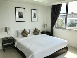 For RentCondoOnnut, Udomsuk : 🔥 2 bedrooms!! There is a washing machine!! The room is wide!! [Waterford Sukhumvit 50] Line : @vcassets 🔥