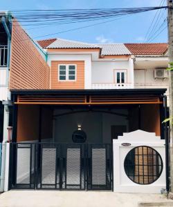 For SaleTownhouseNawamin, Ramindra : Renovated townhouse, Sawasdee village, Wongsakorn-Hathairat intersection, 22.5 sq m, 3 bedrooms, very beautiful