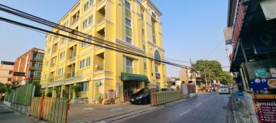 For SaleBusinesses for saleRama9, Petchburi, RCA : Apartment for sale near university in the heart of Bangkok with tenants