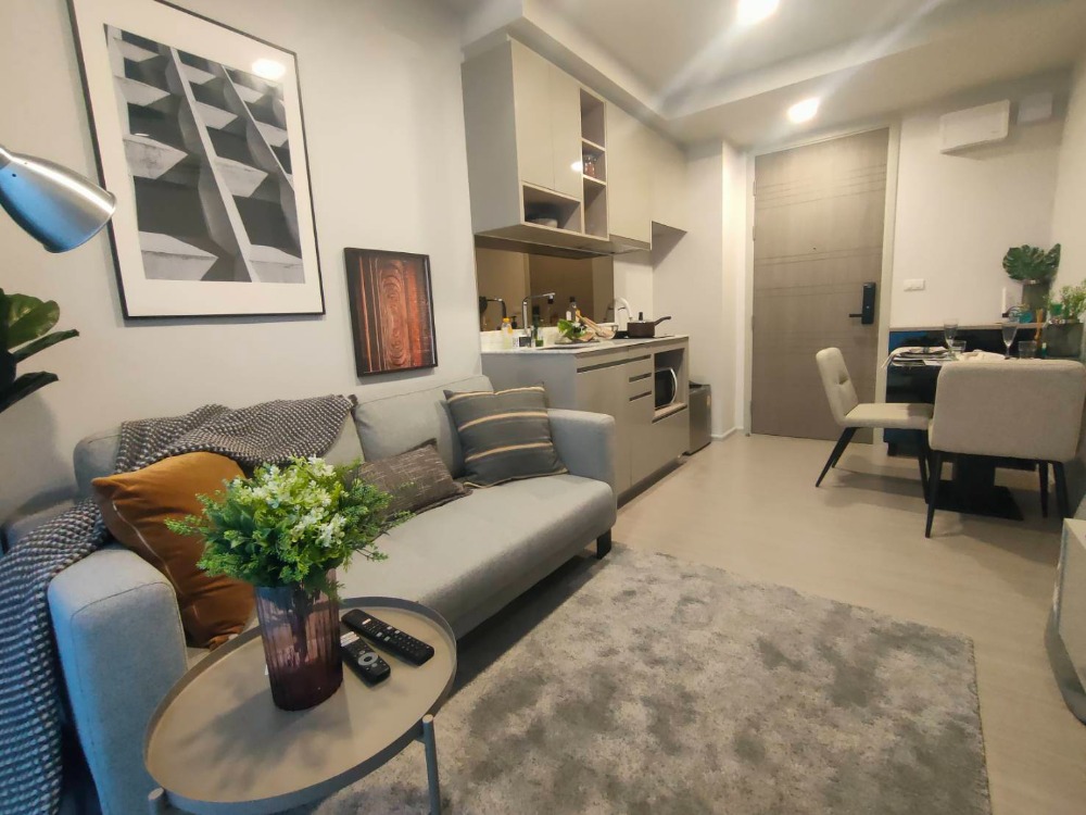 For SaleCondoSukhumvit, Asoke, Thonglor : Brand New Condo! Selling under purchasing price @Quintara Treehaus SKV 42 near by BTS Ekkamai and Gate Way Mall