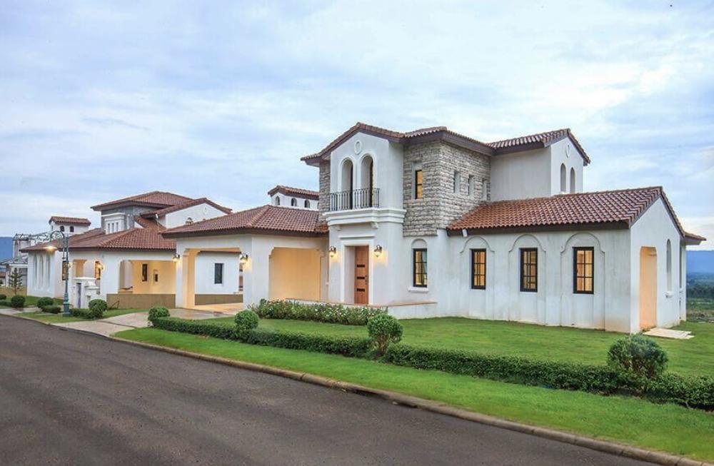For SaleHousePak Chong KhaoYai : My Ozone Khao Yai, Luxury holiday home with private pool in the golf course - Income sharing option for investors, by Movenpick Hotel